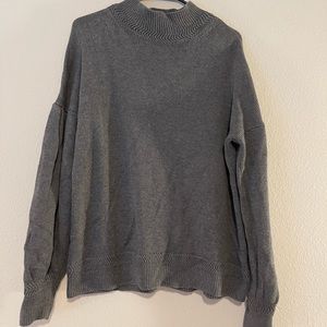 Cable Stitch Women's Heather Grey Sweater
